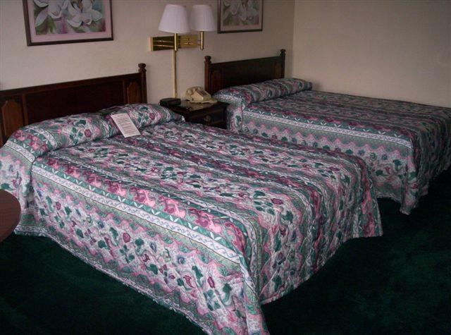 Astoria Hotel Danville North Habitación foto